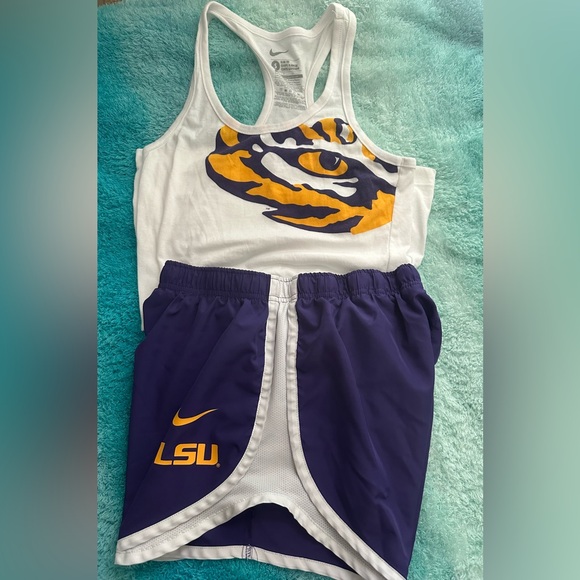 🔥 Nike TEMPO Running Shorts LSU Women's SMALL *shorts only - Picture 1 of 6
